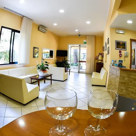 Hotel Riziana 3*
