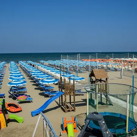 Hotel Riziana 3*