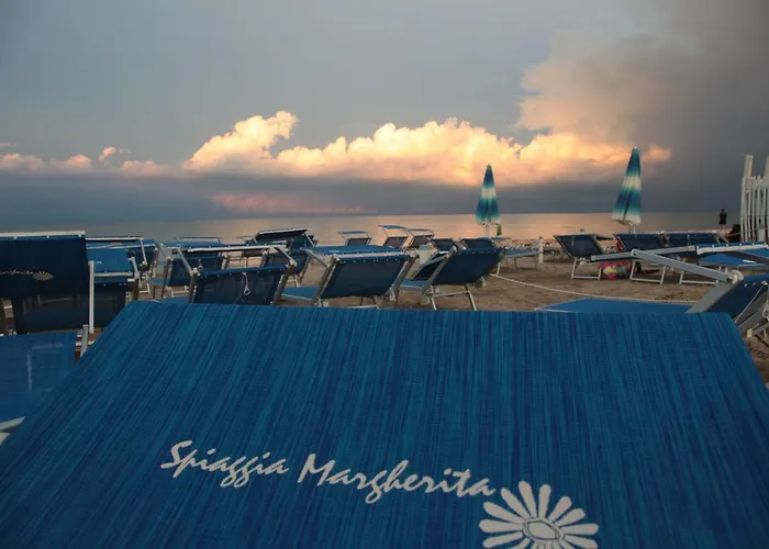 Hotel Riziana 3*
