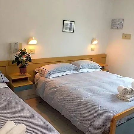 Riziana 3*