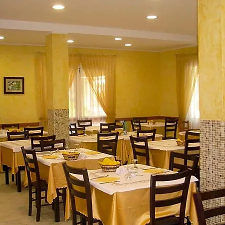Hotel Riziana 3*