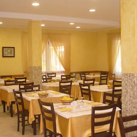 Hotel Riziana 3*