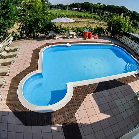 Hotel Riziana 3*